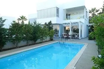 Naxos Apartman