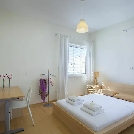 Naxos Apartman